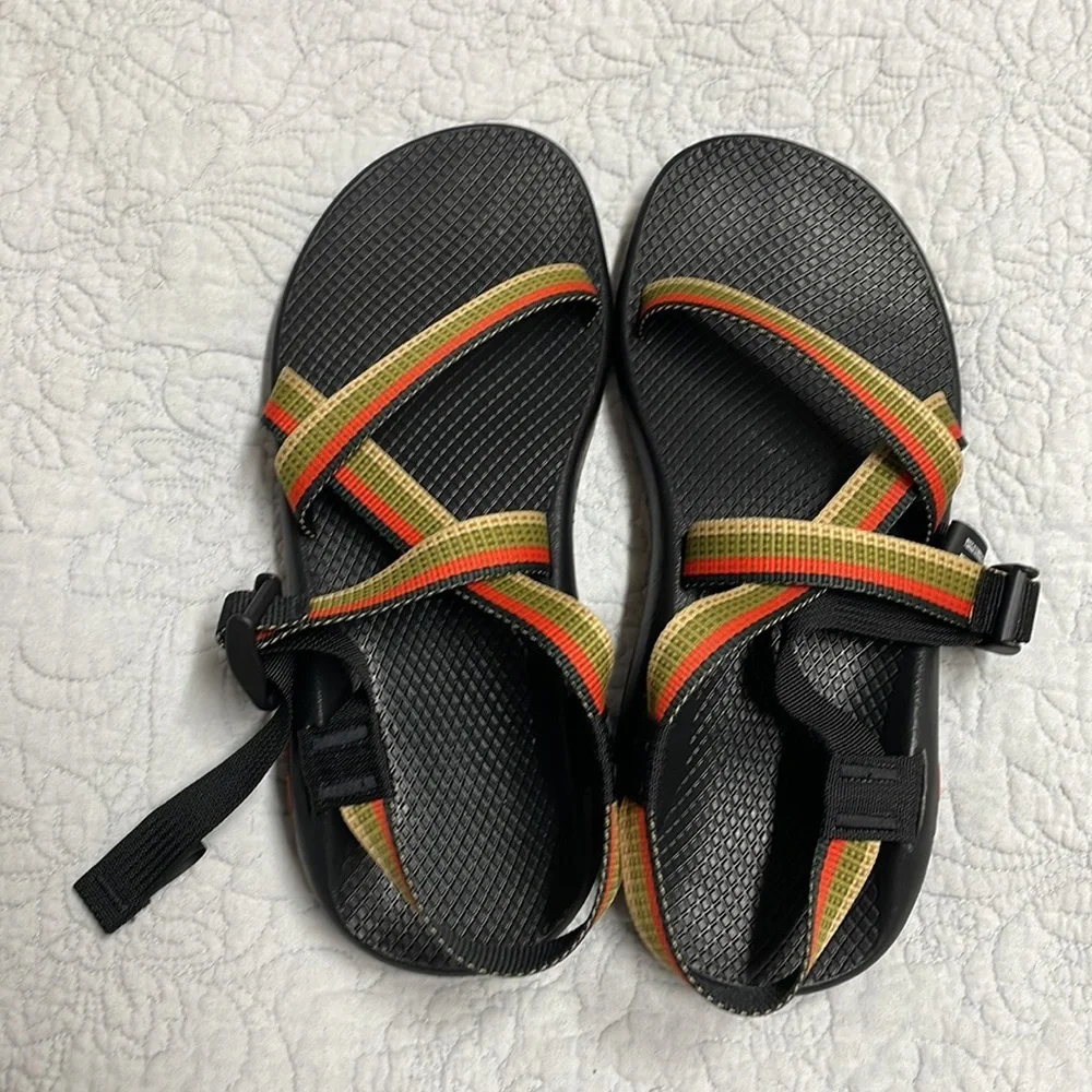 10 Chaco Z1‎ Classic Sandal